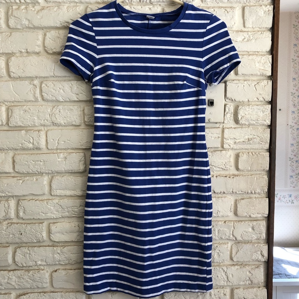 Old Navy preppy stripped dress